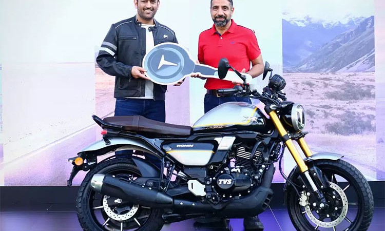 धोनीको ग्यारेजमा थपियो टीभीएस रोनीन, नेपालमा विक्री सुरु हुँदै_img