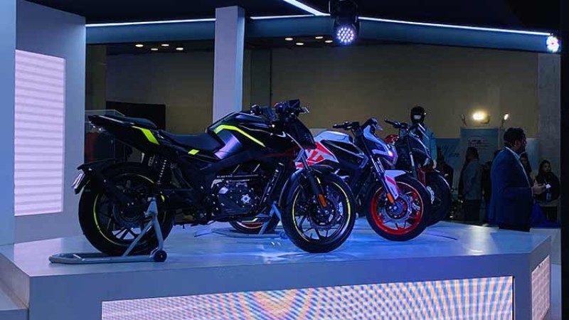 गियर भएको पहिलो इलेक्ट्रीक मोटरसाइकल सार्वजनिक, यस्तो छ मूल्य र फिचर