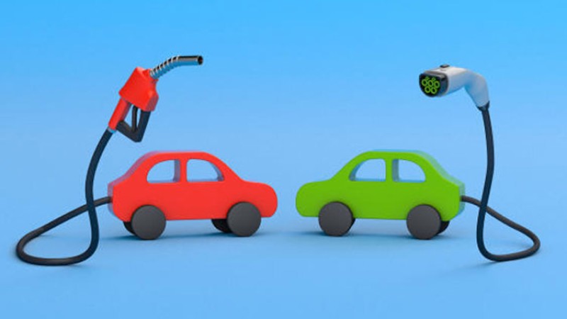 पेट्रोल कारमाथि हावी भयो इलेक्ट्रीक, यस्तो छ अवस्था