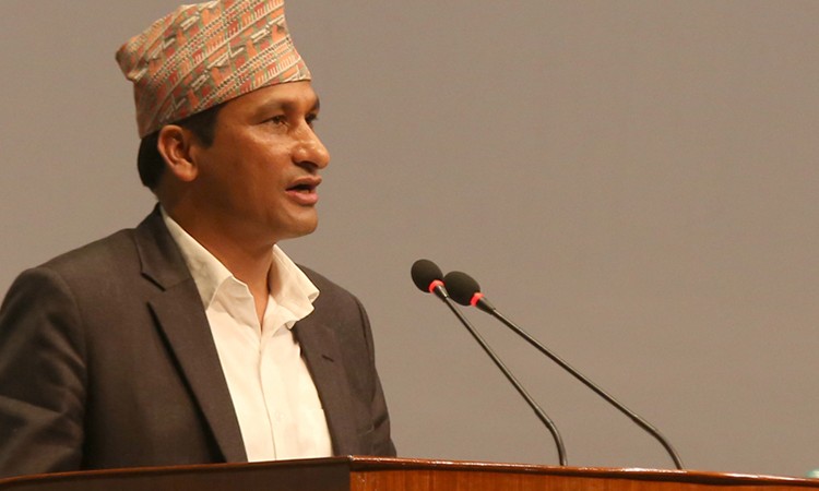 ऊर्जामन्त्री बस्नेत भन्छन्, ‘ईभीको प्रयोग बढाउन तीन काम गरौं’_img