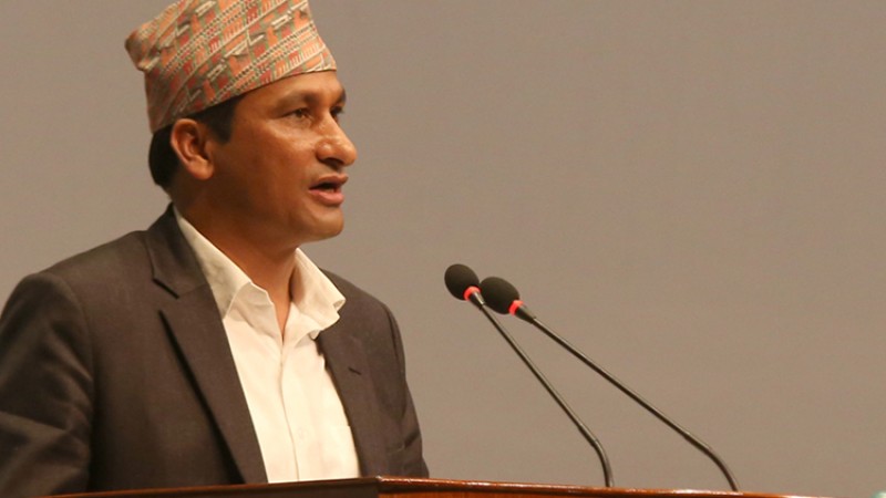 ऊर्जामन्त्री बस्नेत भन्छन्, ‘ईभीको प्रयोग बढाउन तीन काम गरौं’