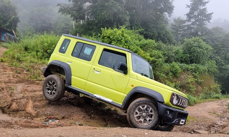 टेष्ट ड्राइभ रिभ्यूः प्रतिस्पर्धी विहिन अफरोड मेशिन जिम्नी (भिडियाे सहित)_img
