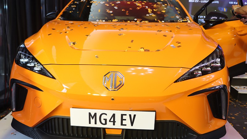 एमजी-४ को सुरुवाती मूल्य ४१ लाख ५० हजार