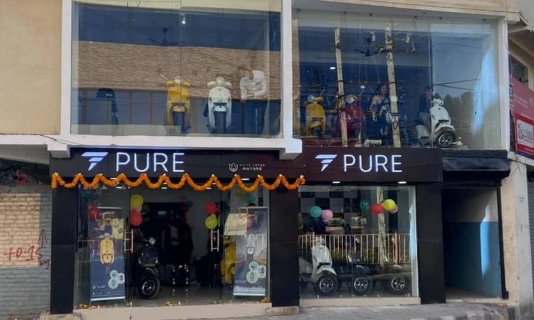 खराब ब्याट्री दिएर ठगेको भन्दै प्योर ईभीका डिलरको आक्रोस, कम्पनी बन्द हुने हल्ला_img