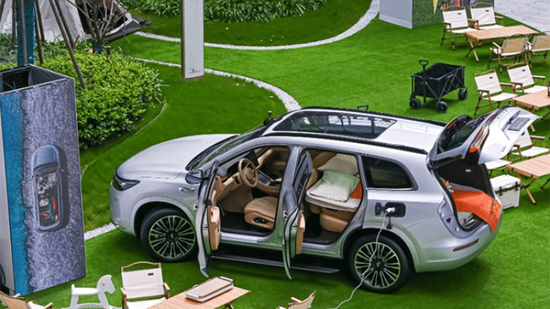 सेरेसले ल्यायो १३०० किमि रेन्ज दिने एसयूभी, चीनमा रेकर्ड बुकिङ