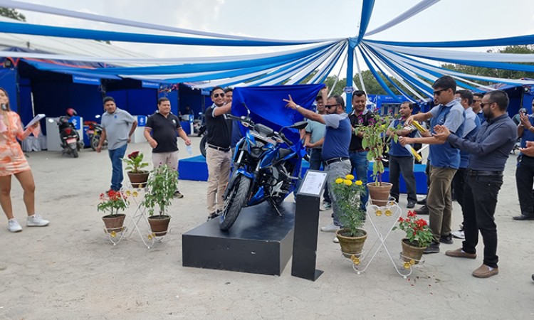 गत एक वर्षमा बजाजले ल्यायो ५ नयाँ मोडल_img