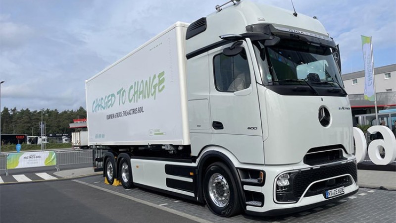 २२ टन सामान बोकेर सिंगल चार्जमा ५०० किमि चल्ने ट्रक