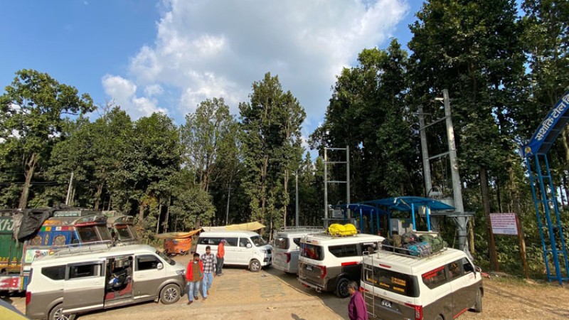 इलेक्ट्रीक भ्यानमा ‘कट थ्रोट कम्पीटीसन’, प्राइसवार सुरु हुँदै