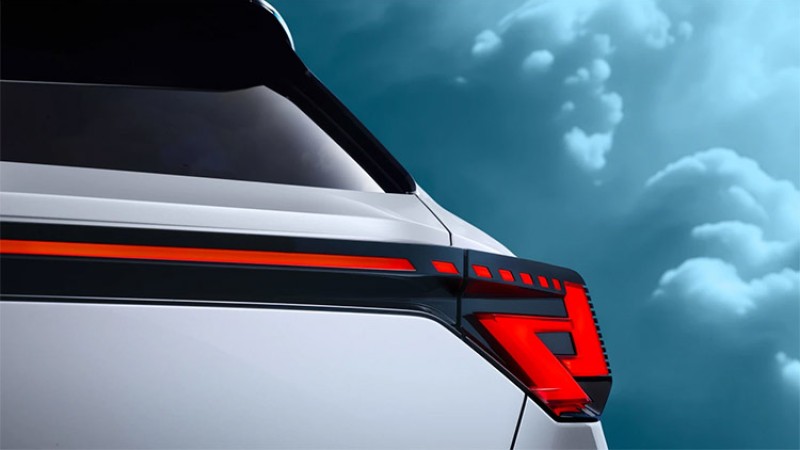 ईभीसँग जुध्दै टिकेका ३ पेट्रोल कार, ‘ओनर सिप कस्ट’ हिसाव गर्नेको रोजाईमा पर्दै