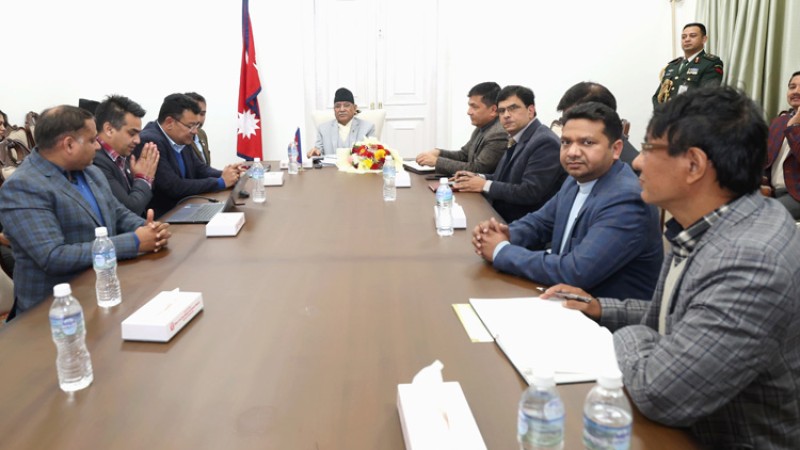 अटोमोवाइल क्षेत्रका समस्या समाधान गर्न प्रधानमन्त्री सकारात्मक