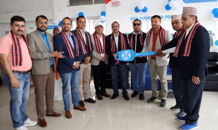 सगरमाथा बस सर्भिसको रोजाइमा अशोक लेल्याण्ड_img