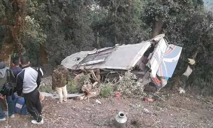 बागलुङ बस दुर्घटनामा मृत्यू हुनेको संख्या ९ पुग्यो_img