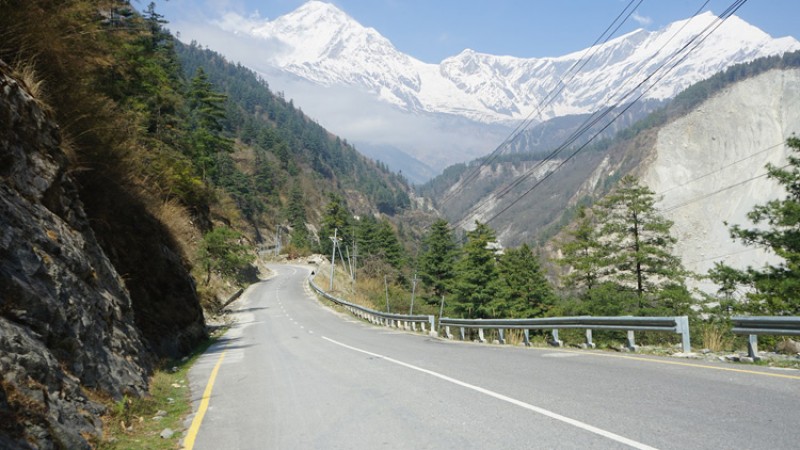 बेनी–जोमसोम–कोरला खण्डमा ४८ किलोमिटर कालोपत्र