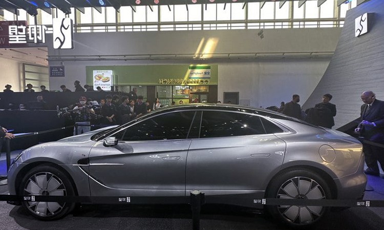 बीवाइडीले देखायाे १३०६ हर्सपावरको कार, याङवाङ यू७_img