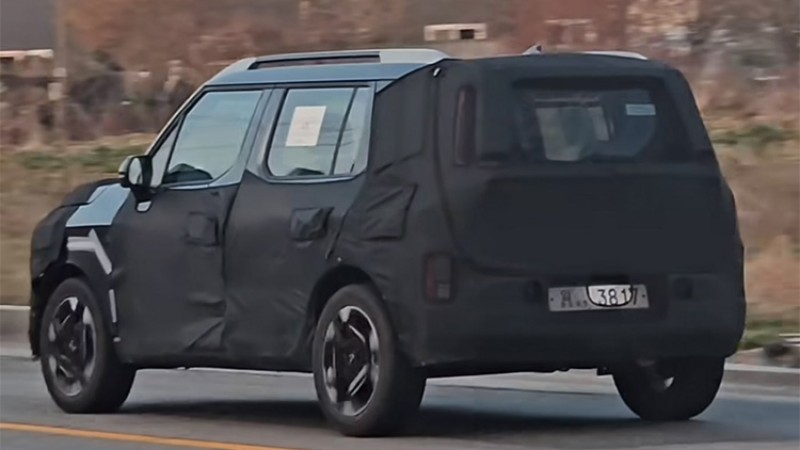 ‘किया क्लाभिस’ इलेक्ट्रीक एसयूभी परिक्षणमा