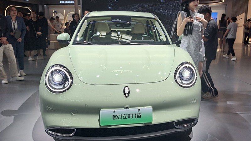 ‘ओरा-३’को मूल्य तीन हजार डलरभन्दा धेरैले घट्यो