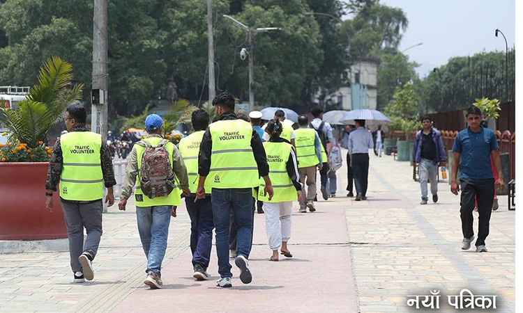 मापसे, लेनक्रस र ओभरस्पीडमा सवारीसाधन चलाउनेको सडकमा ड्यूटी सुरू_img