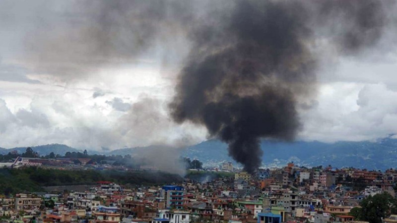 त्रिभुवन विमानस्थलमा सौर्य एयरलाइन्सको जहाज दुर्घटना