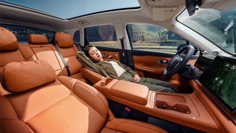 नेपाल आइपुगे दुई प्रिमियम एसयूभी