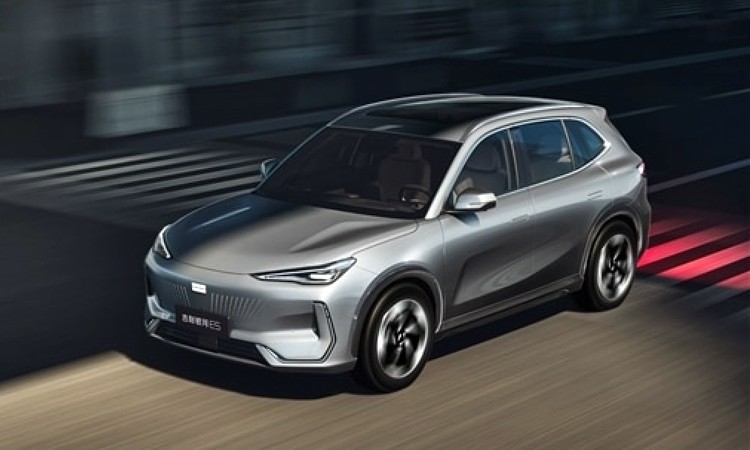 ग्यालेक्सी ईएक्स-फाइभ नेपाल आउने, दुई ब्याट्री अप्सन पाइने_img