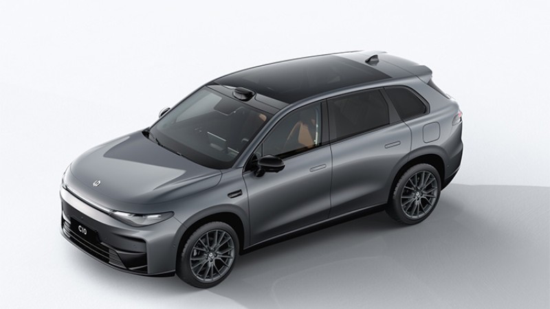 दशैंअघिको बाढीले सबैभन्दा बढी प्रभावित भए दुई कार ब्राण्ड