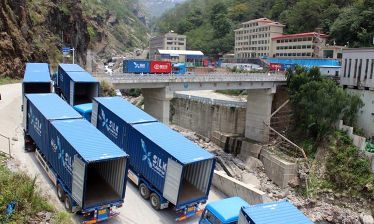 तातोपानी नाका अनिश्चितकालका लागि बन्द_img