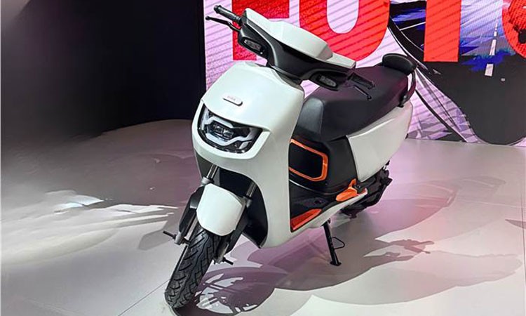 हिरो मोटोकर्पले ल्यायो स्मार्ट इलेक्ट्रीक स्कुटर_img