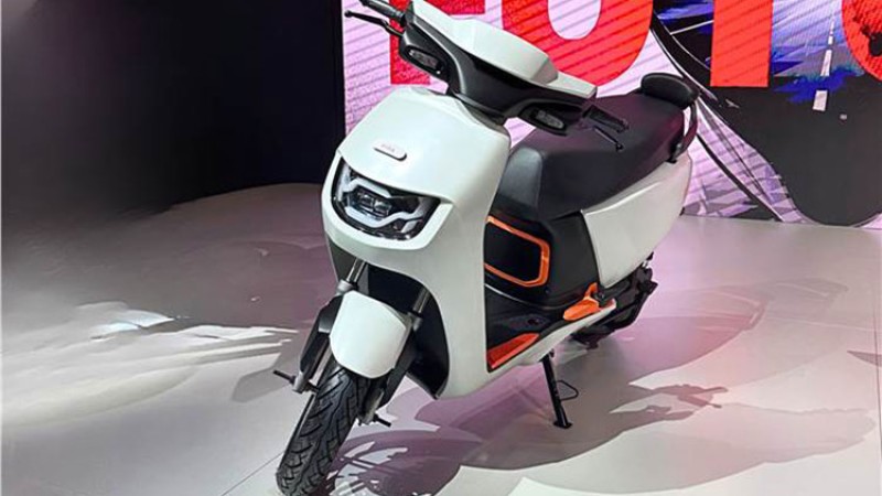 हिरो मोटोकर्पले ल्यायो स्मार्ट इलेक्ट्रीक स्कुटर