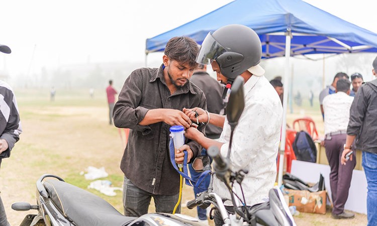 बजाज मोटरसाइकलले दियो ८९ किलोमिटर माइलेज_img