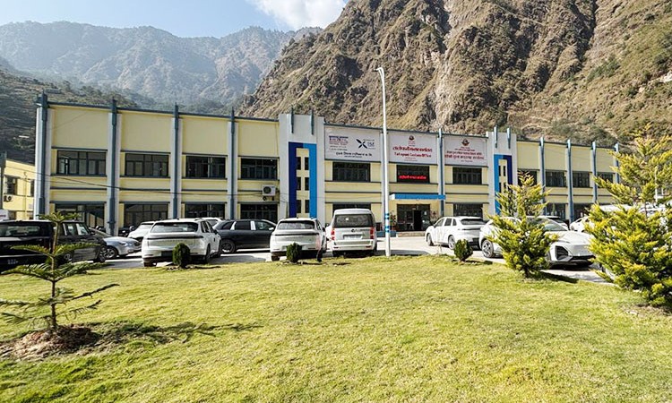 छ महिनामा नेपाल आयो ५५ सय विद्युतीय कार_img