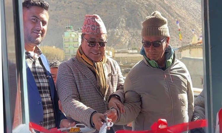 जोमसोममा बन्यो पहिलो फास्ट चार्जिङ स्टेसन_img