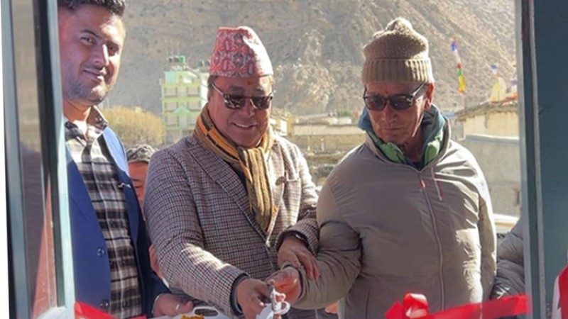 जोमसोममा बन्यो पहिलो फास्ट चार्जिङ स्टेसन