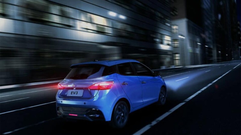 जेएमईभीले चाँडै नेपाल ल्याउन सक्ने सस्तो ‘यिझी ईभी-३’ कार