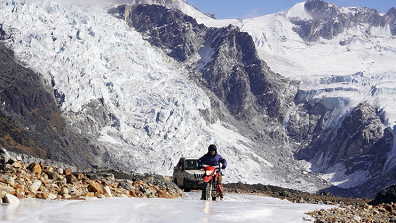 टिप्ताला नाकामा पहिलोपटक पुग्यो मोटरसाइकल