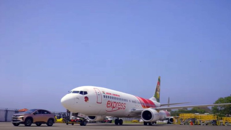 टाटा कर्भको शक्ति प्रदर्शन, ४८ हजार केजीको बोइङलाई तान्यो (भिडियोसहित)