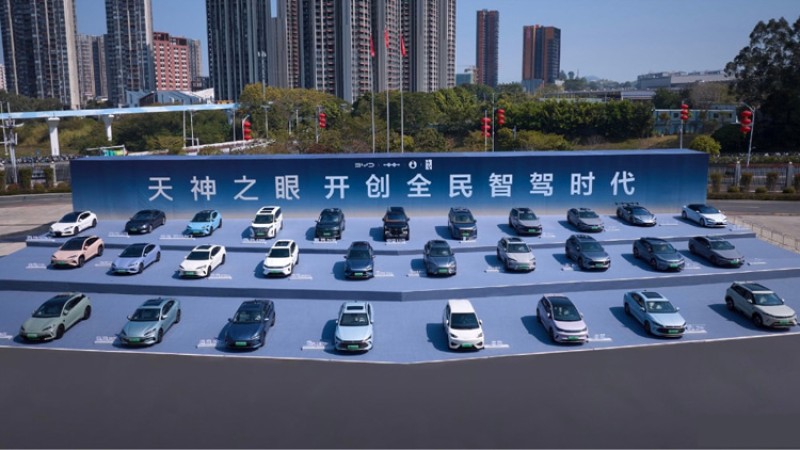 बीवाइडीले ल्यायो ‘गड्स आई’ ड्राइभिङ सिस्टम, सबैभन्दा सस्तो कारमा पनि हुने