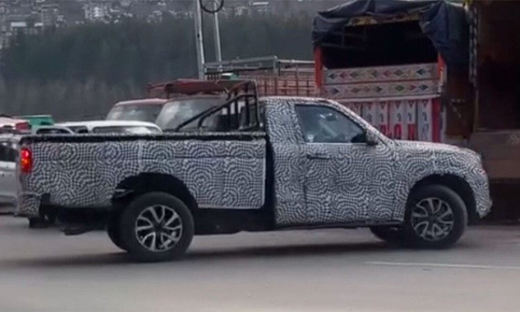 स्कर्पियो एनमा आधारित सिंगल क्याव पीकअप परीक्षणमा_img