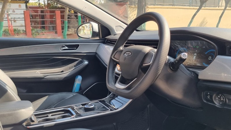 किनेपछि ८ वर्ष ढुक्क हुने ‘लग्जरी ट्याक्सी’ बिक्री सुरु हुँदै