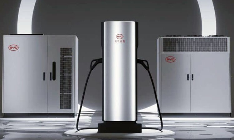 एक महिना भित्रै ५०० अल्ट्रा फास्ट चार्जर जडान गर्दै बीवाइडी_img