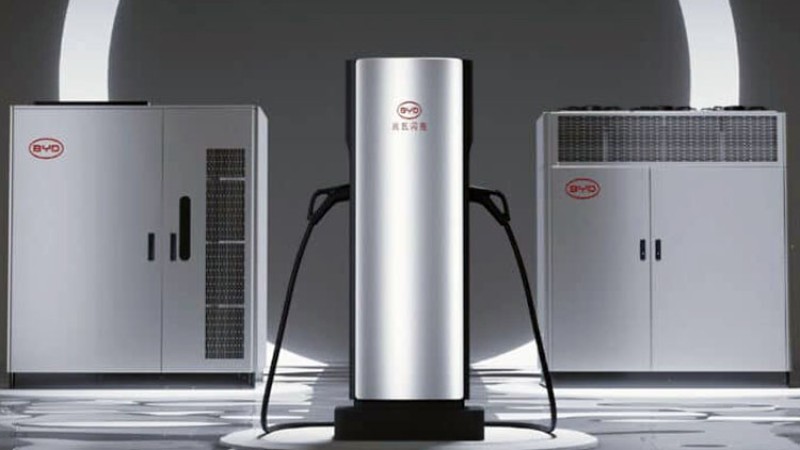 एक महिना भित्रै ५०० अल्ट्रा फास्ट चार्जर जडान गर्दै बीवाइडी