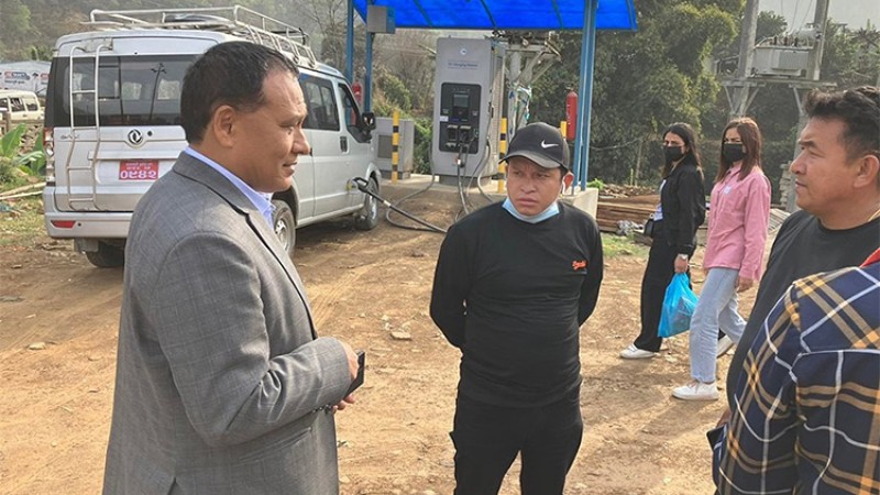 ईभी बजारमै हलचल ल्याएको ‘कुलमानको बर्खास्ती’