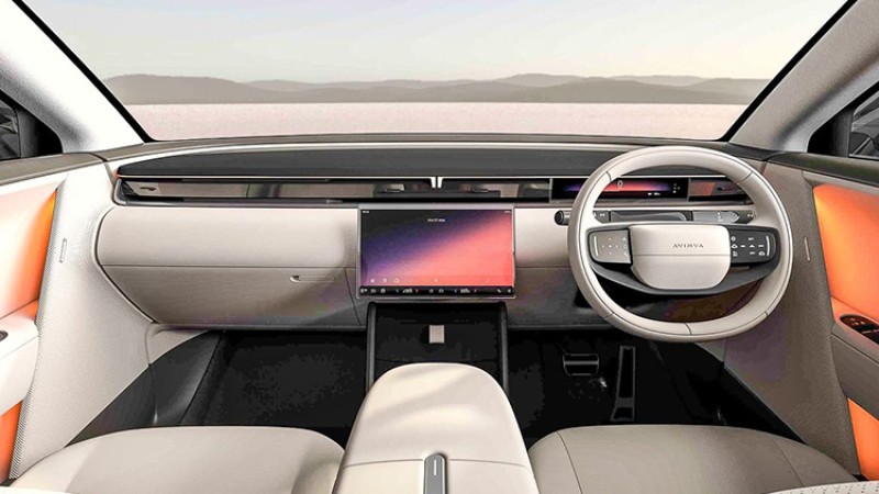 अभिन्या ईभीबाट हट्ने भयो टाटाको T आकारको लोगो