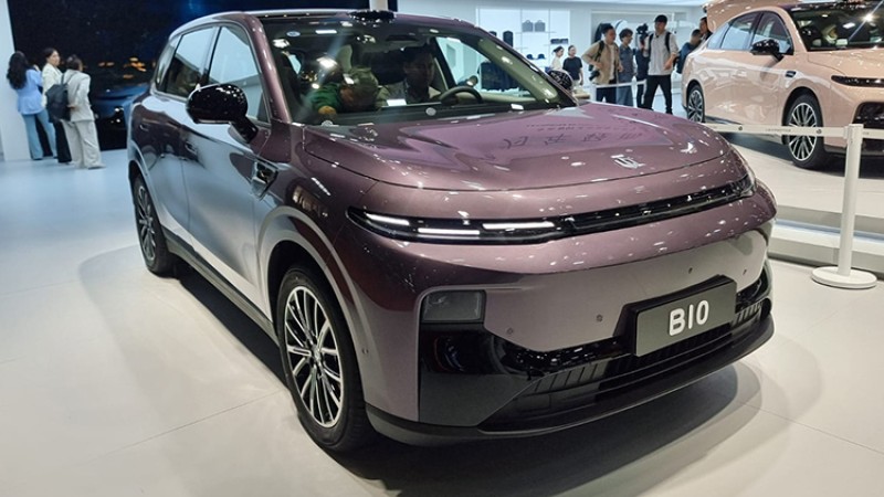 लीपमोटर बी १० नाइमा अटो शोमा नेपाल आउने