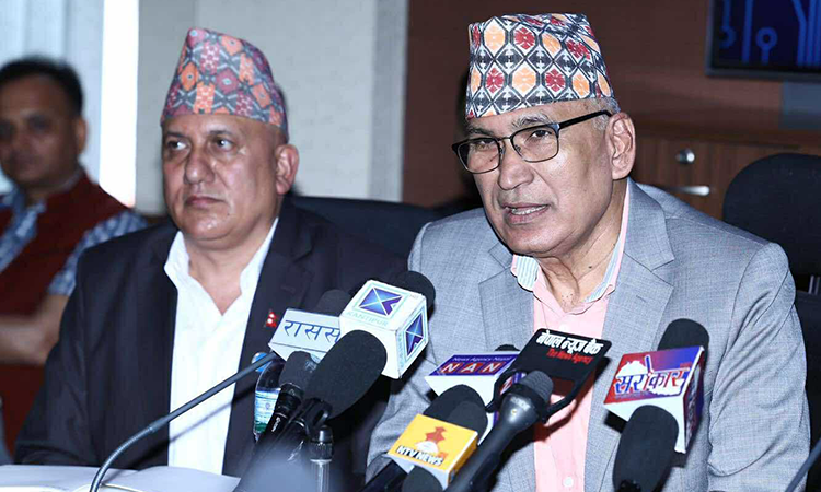 ईभीको कर यथावत राखेकोमा गर्व छ : अर्थमन्त्री_img