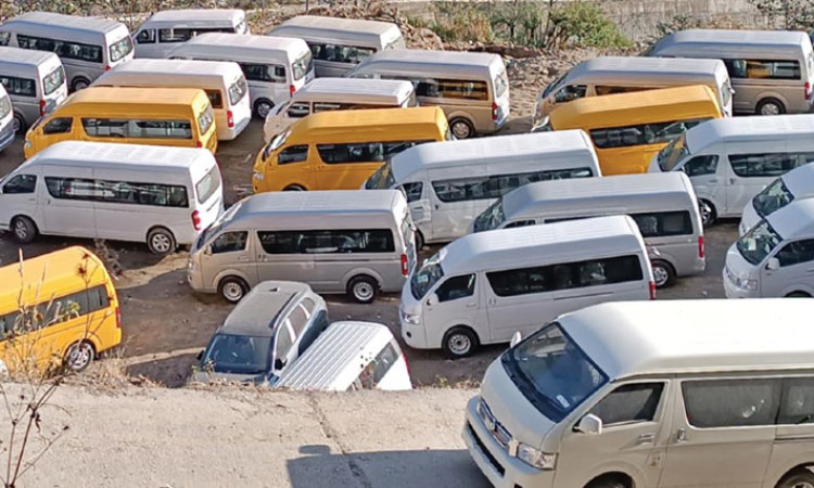 ३ दर्जन पुगे कमर्शियल ईभी ब्राण्ड, कुन घरानासँग कति ?_img