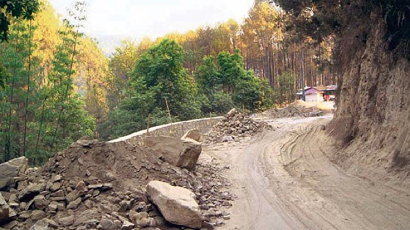 ११ वर्षदेखि अलपत्र भक्तपुर-नगरकोट सडक स्तरोन्नति सुरू