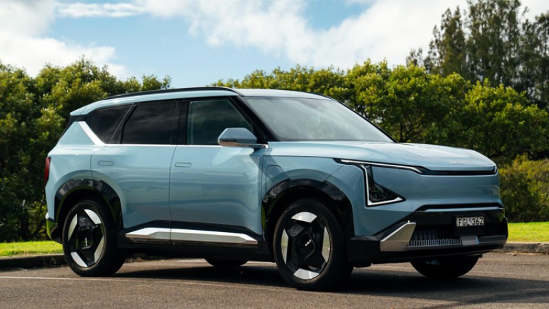 चीनमा बनेको किया ईभी ५ नेपाल आइपुग्यो, मूल्य प्रतिस्पर्धी हुने