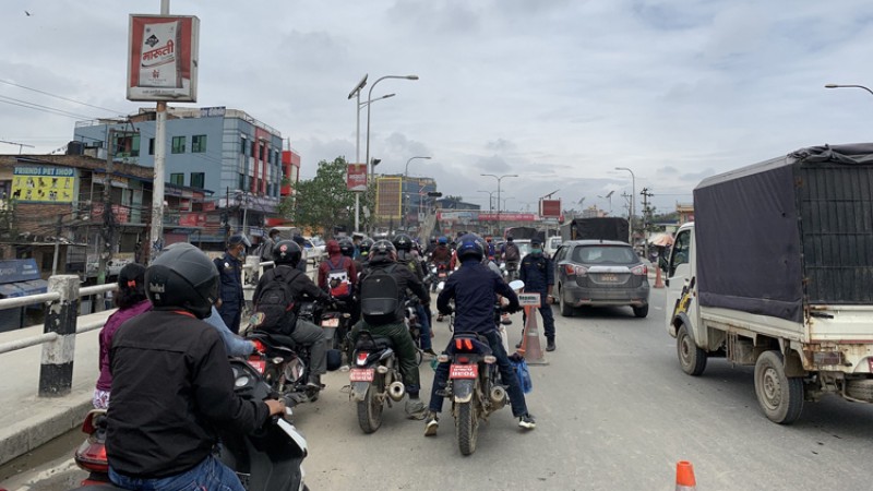 जडीबुटी-पेप्सीकोला सडकको संरचना हटाउन ३० दिने अल्टिमेटम