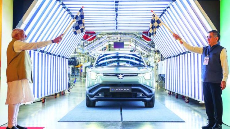 सुजुकी ई-भिटाराको ‘फ्ल्यागअफ’ भारतीय प्रधानमन्त्री मोदीले गरे