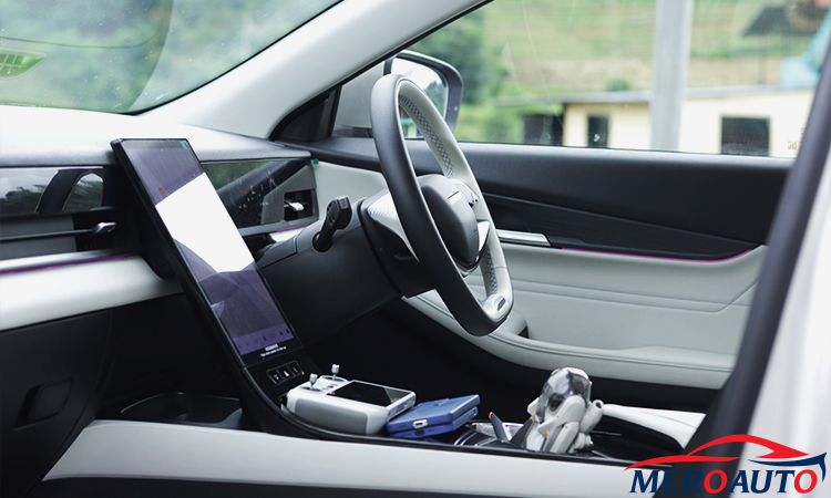 मिनी रेन्ज रोभर लाग्ने एसयूभीको मासिक किस्ता ५२ हजार_img